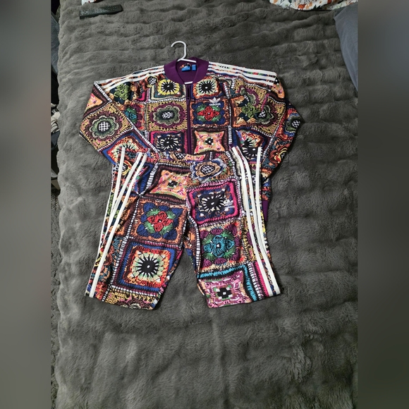 Adidas Farm Rio CROCHITA 2 Piece Set Women's Sz Medium - Picture 3 of 11